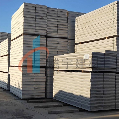 潍坊岩棉复合板和玻璃棉板是现在修建中常用的材料